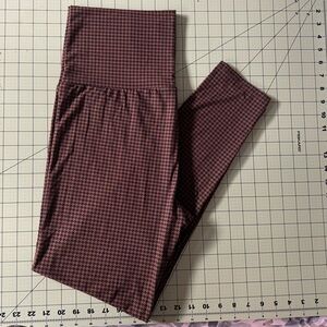 NWOT Hatch Brown and Black Houndstooth Leggings